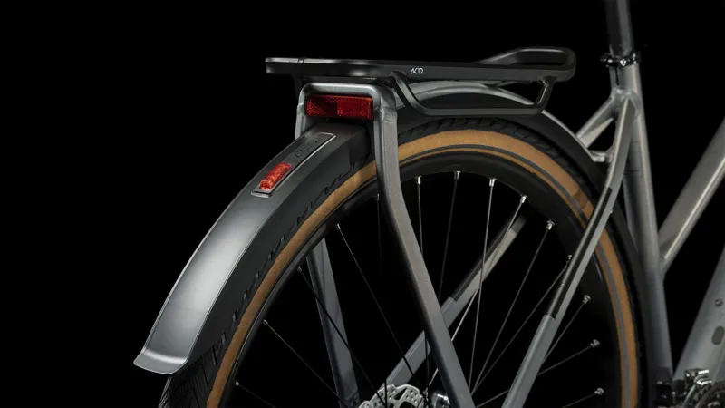 Cube Kathmandu SLX Touring Bike in Silver/Black - 2023-4